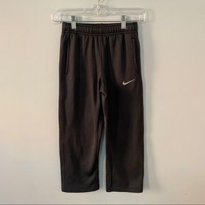 Nike therma-fit fleece pants